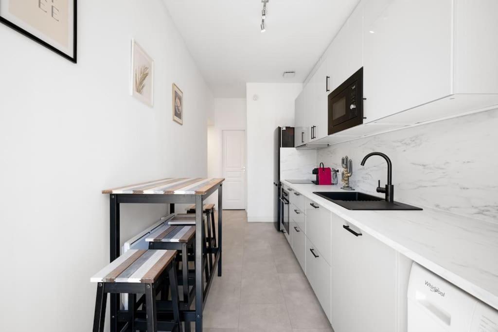 Appartement F3, 2 Chambres, 80M2 ニース エクステリア 写真